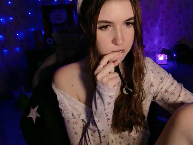 Mirusya live cam on BongaCams