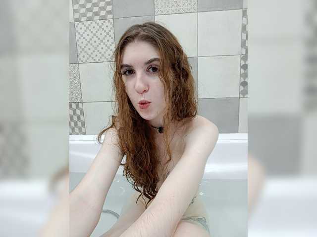 Mirusya live cam on BongaCams