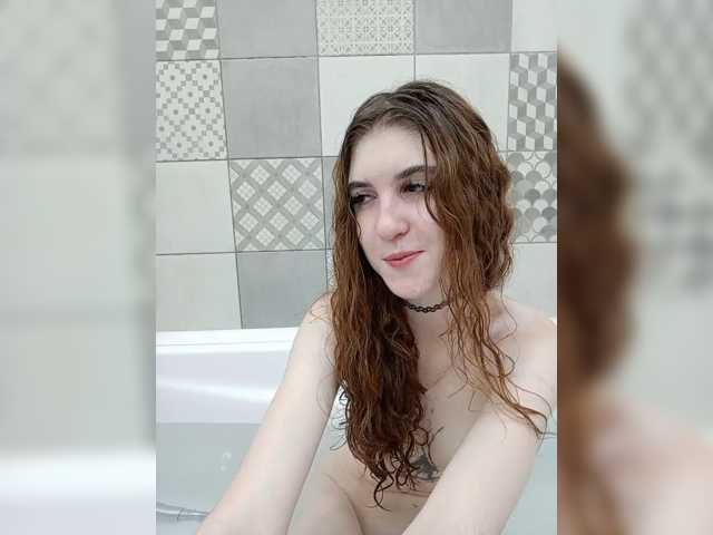 Mirusya live cam on BongaCams