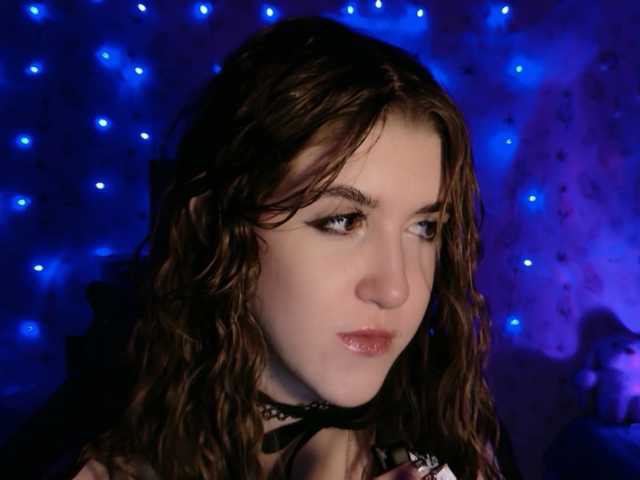 Mirusya live cam on BongaCams