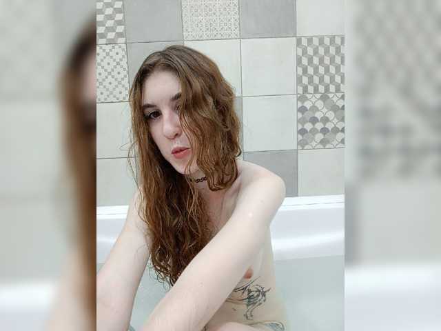 Mirusya live cam on BongaCams