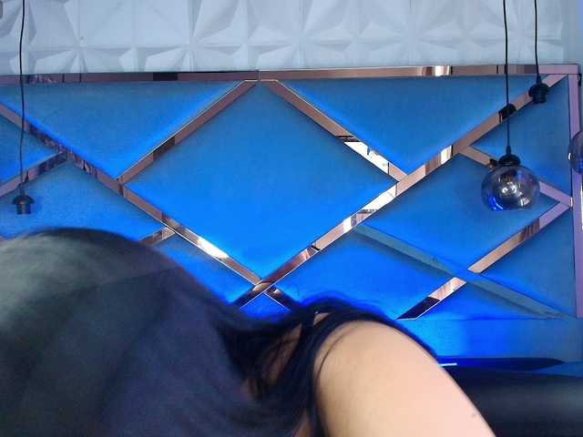 Ariia-Sweett live cam on BongaCams