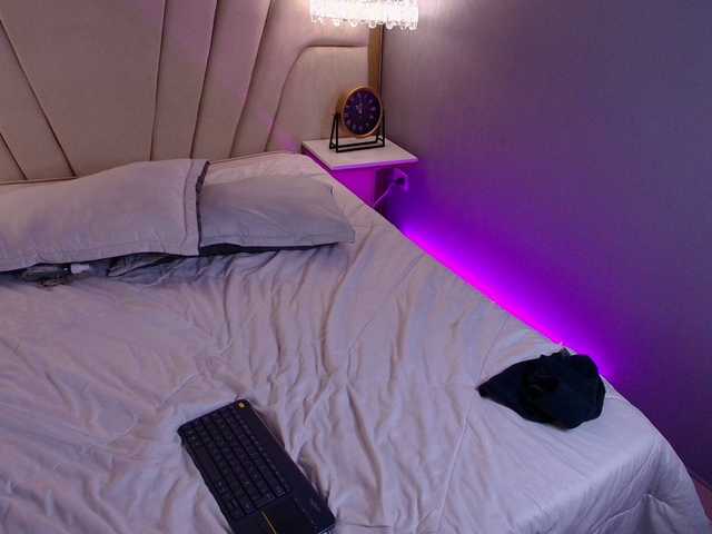 Ariia-Sweett's BongaCams show and profile