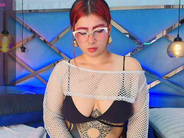 Ariia-Sweett webcam