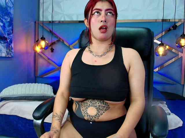 Ariia-Sweett webcam