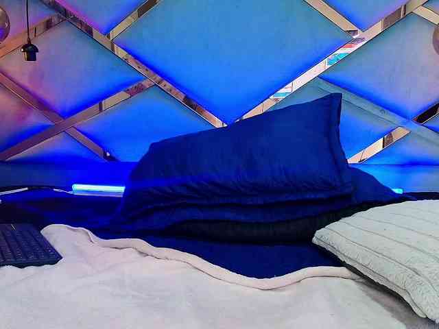 Ariia-Sweett webcam