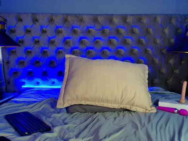 Ariia-Sweett webcam