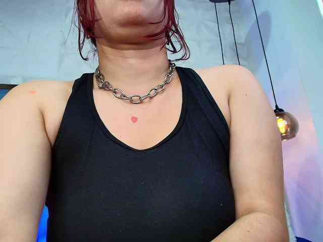 Ariia-Sweett webcam