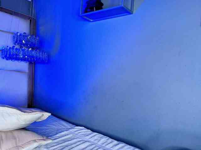 Ariia-Sweett webcam