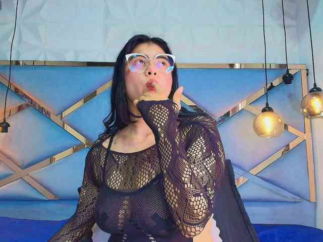 Ariia-Sweett webcam