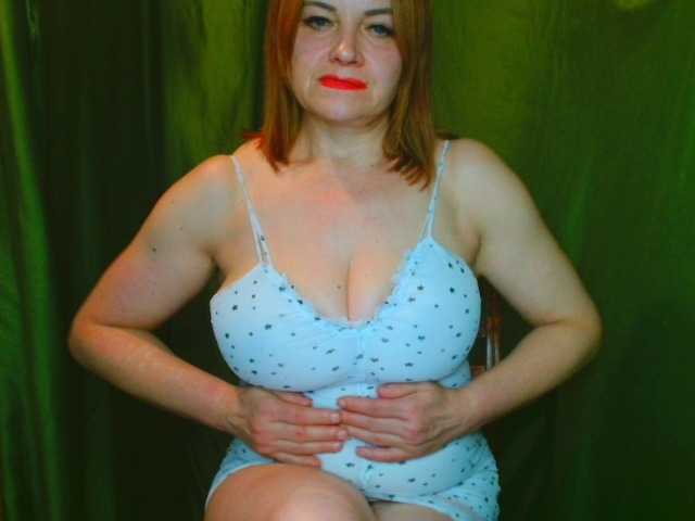 Milana9732 live cam preview