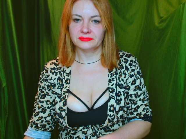 Milana9732 live cam preview
