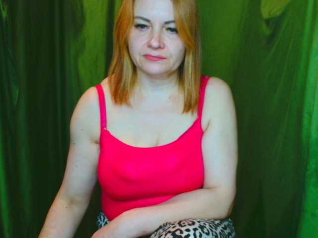 Milana9732 live cam on BongaCams
