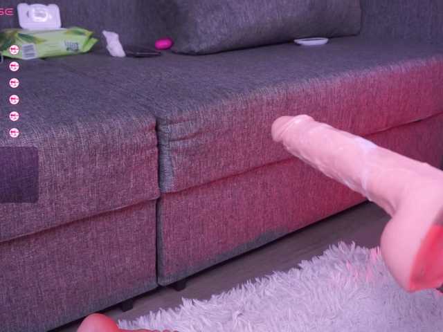 MentallyMonika live cam on BongaCams