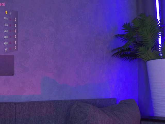 MentallyMonika live cam on BongaCams