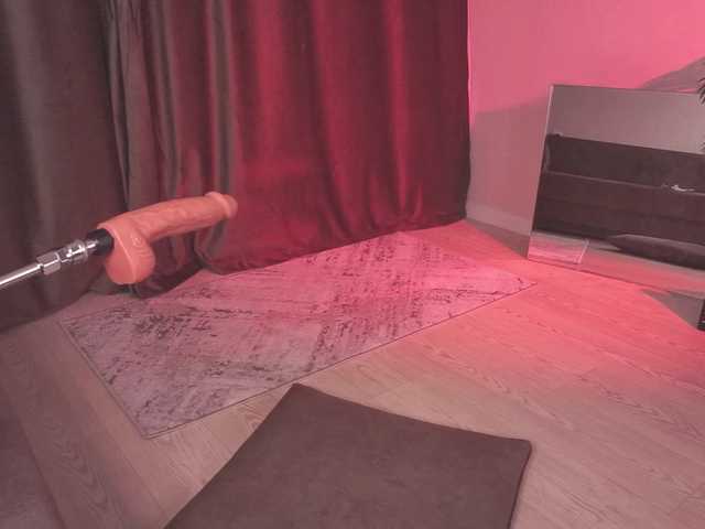  MentallyMonika chat room