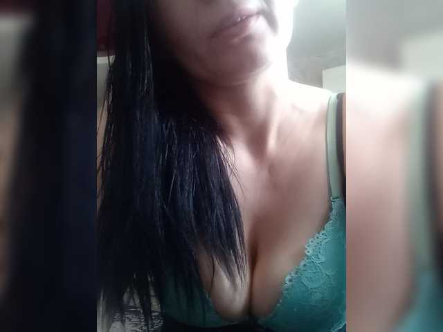 LisaXCaramelka live cam on BongaCams