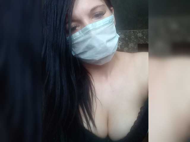 lisaxcaramelka live sex