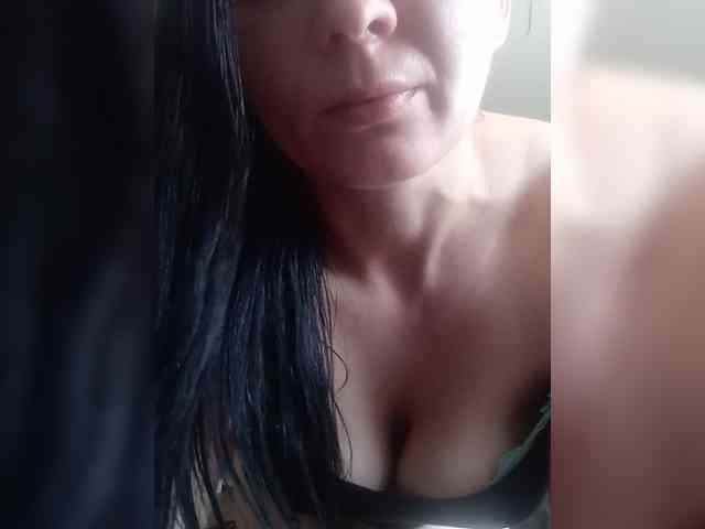 LisaXCaramelka webcam
