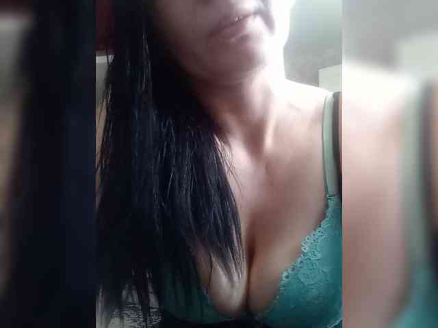 LisaXCaramelka webcam