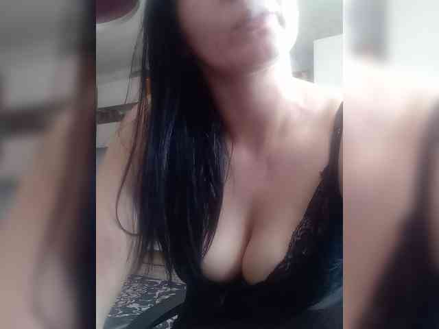 LisaXCaramelka webcam