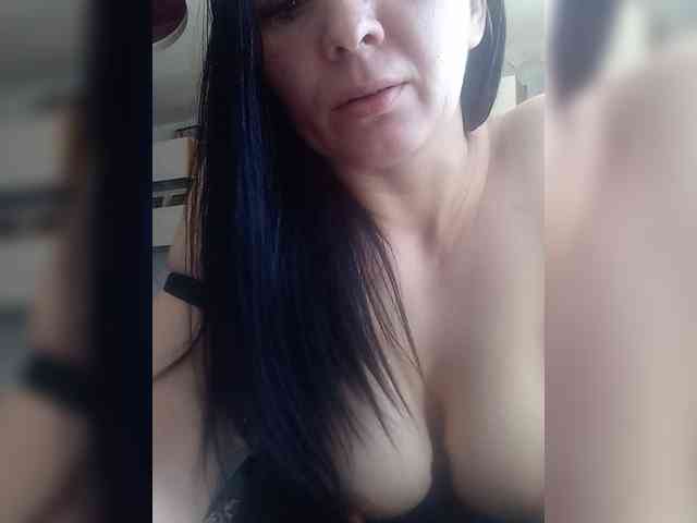 LisaXCaramelka webcam