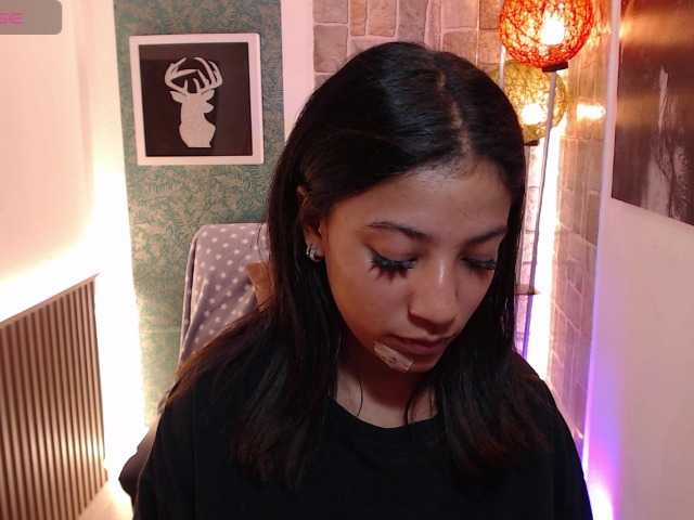 Scarleet-miaa, en directo ahora en BongaCams