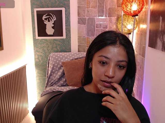 Scarleet-miaa, en vivo ahora en BongaCams