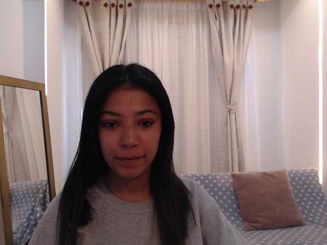 Scarleet-miaa webcam