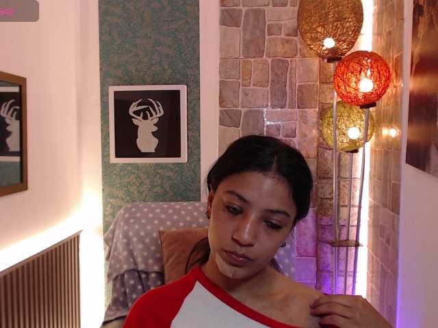 Scarleet-miaa, en directo ahora en BongaCams