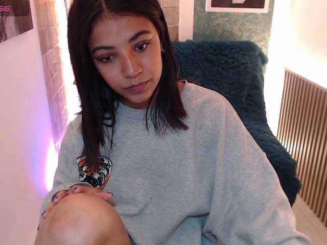 Scarleet-miaa live cam on BongaCams