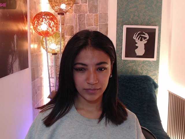 Scarleet-miaa live cam on BongaCams
