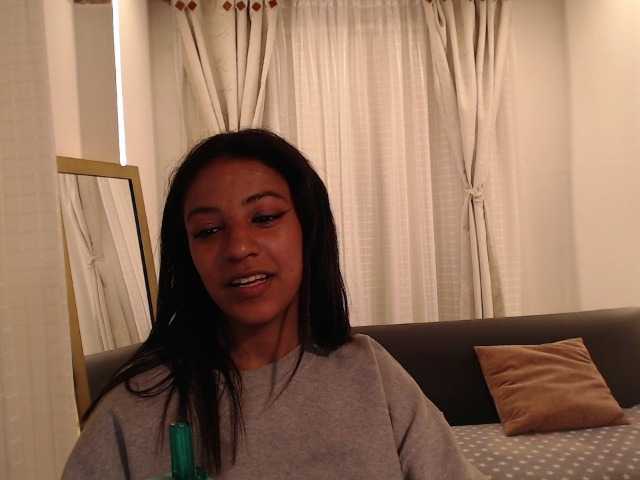 Scarleet-miaa live cam on BongaCams