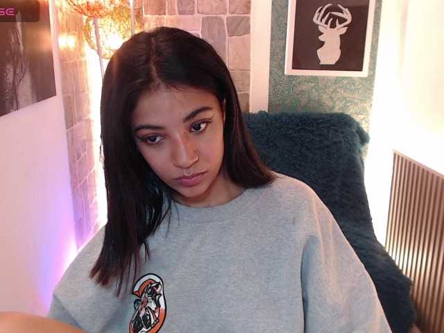 Scarleet-miaa live cam on BongaCams