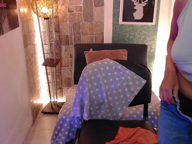 Scarleet-miaa live cam on BongaCams