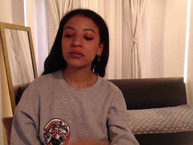 Scarleet-miaa live cam on BongaCams