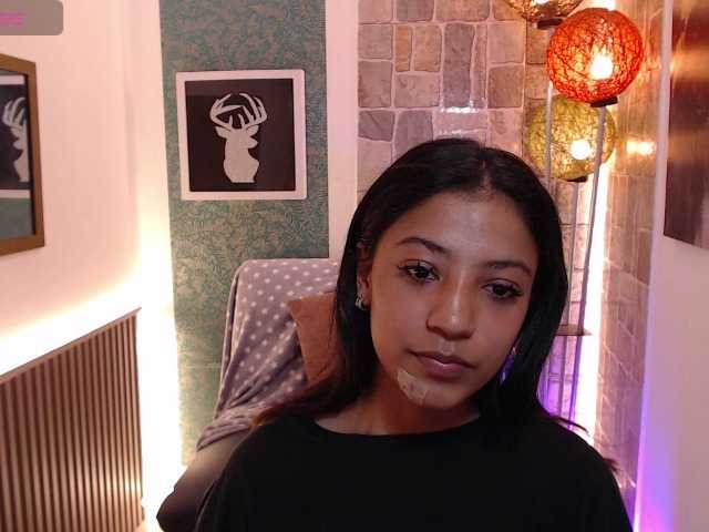 Scarleet-miaa, en vivo ahora en BongaCams