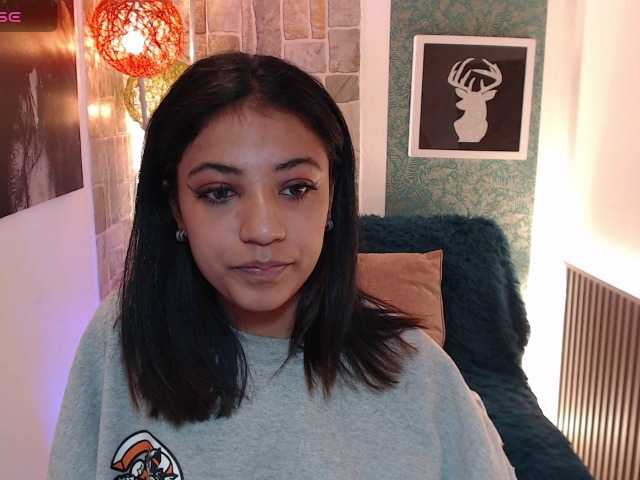 Scarleet-miaa live webcam show