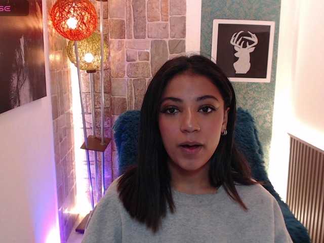 Scarleet-miaa live webcam show