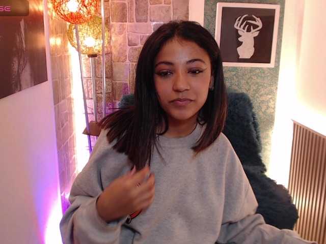 Scarleet-miaa live cam on BongaCams