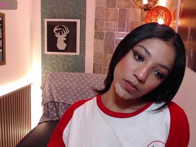 Scarleet-miaa live cam on BongaCams