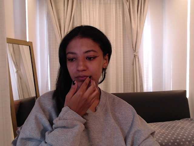 Scarleet-miaa live cam on BongaCams