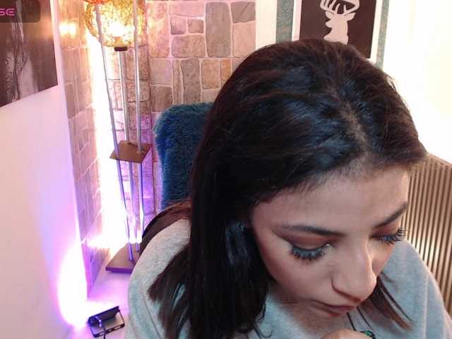 Scarleet-miaa live webcam show