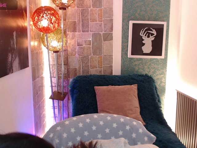 Scarleet-miaa live webcam show