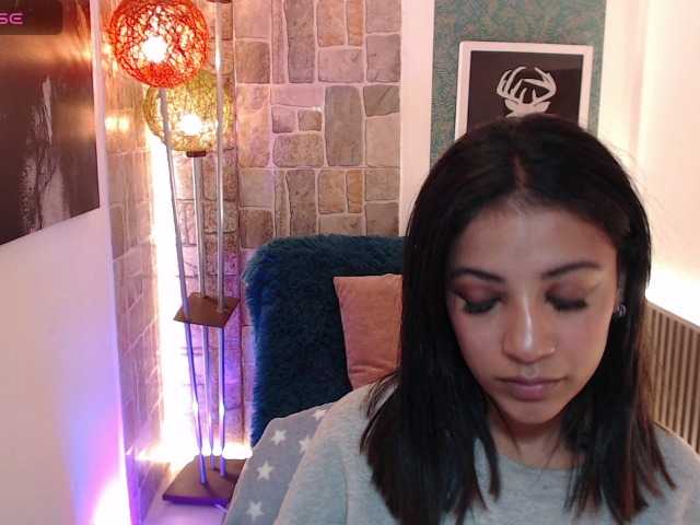 Scarleet-miaa live webcam show