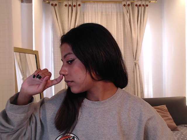 Scarleet-miaa live cam on BongaCams