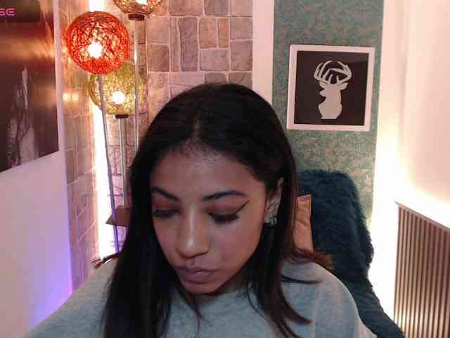 Scarleet-miaa webcam