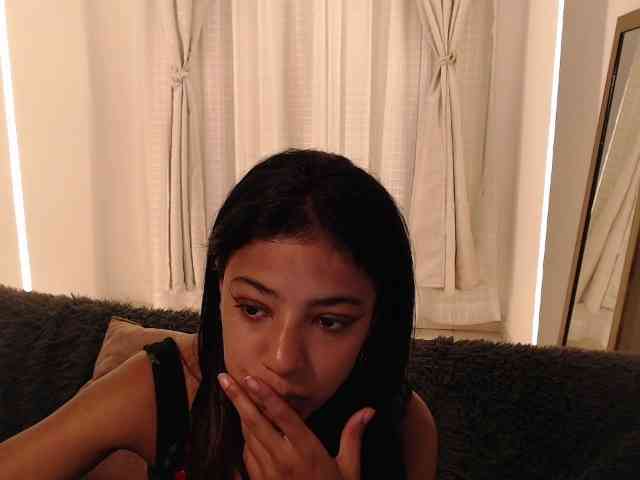 Scarleet-miaa webcam