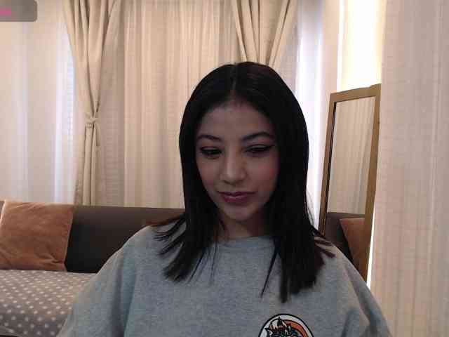 Scarleet-miaa webcam