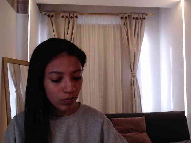 Scarleet-miaa webcam